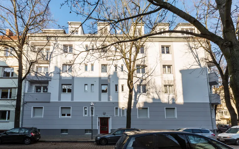 Sanierter Altbau in ruhiger Lage - Anfragen bitte schriftlich — photo 1